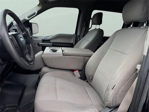 Used 2017 Ford F150 XLT w/ XTR Package image 15