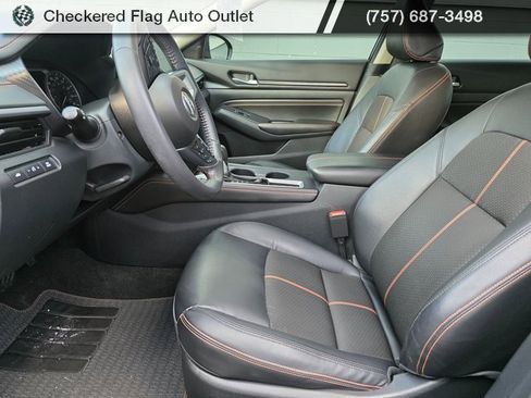 Used 2022 Nissan Altima 2.0 SR image 19
