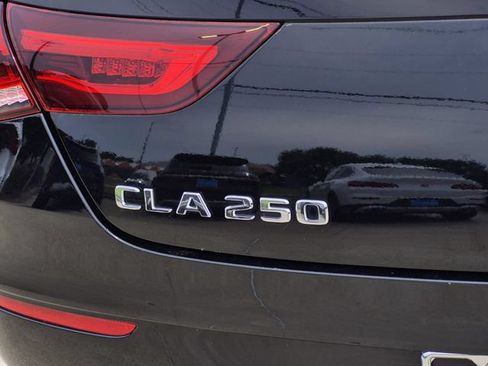 Certified 2023 Mercedes-Benz CLA 250 image 10