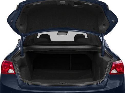 Used 2018 Chevrolet Impala Premier FWD image 15
