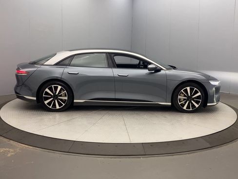 Used 2024 Lucid Air Touring AWD/4WD image 6