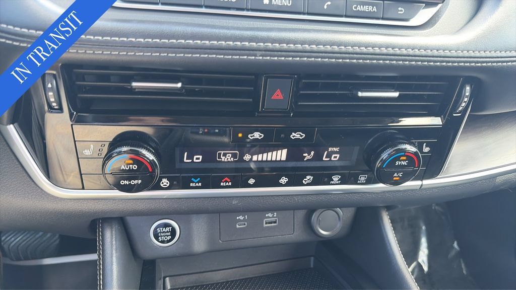 Used 2021 Nissan Rogue SL AWD/4WD image 17