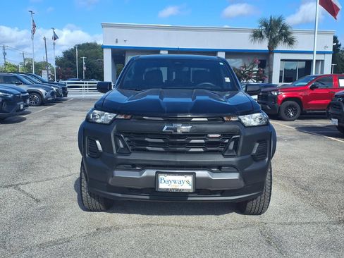 Used 2024 Chevrolet Colorado Trail Boss w/ Advanced Trailering Package AWD/4WD image 19