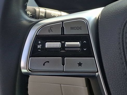 Certified 2024 Kia Telluride S w/ S Sunroof Package AWD/4WD image 16