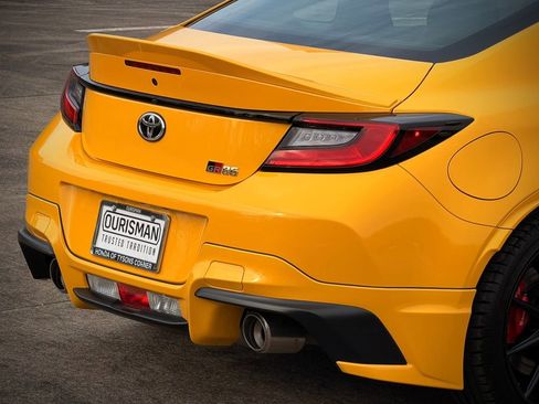 Used 2026 Toyota GR86 YUZU Limited w/ GR Aero Kit image 6