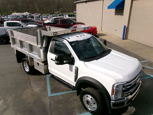 Used 2024 Ford F450 XLT w/ XLT Value Package image 23