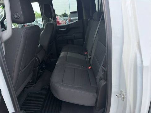 Used 2023 Chevrolet Silverado 1500 Custom AWD/4WD image 17