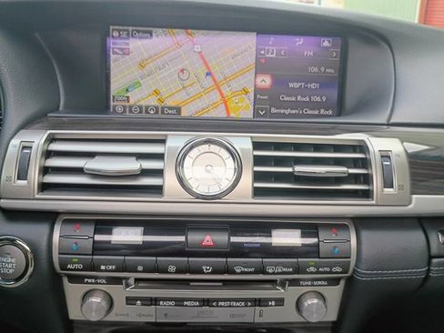 Used 2015 Lexus LS 460 L image 32