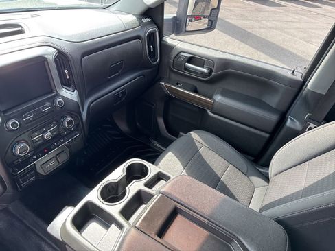 Used 2022 Chevrolet Silverado 3500 LT w/ Convenience Package image 27