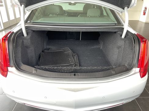 Used 2013 Cadillac XTS Platinum image 47