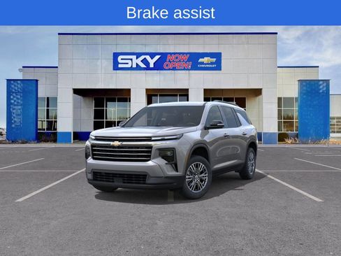 New 2026 Chevrolet Traverse LT image 8