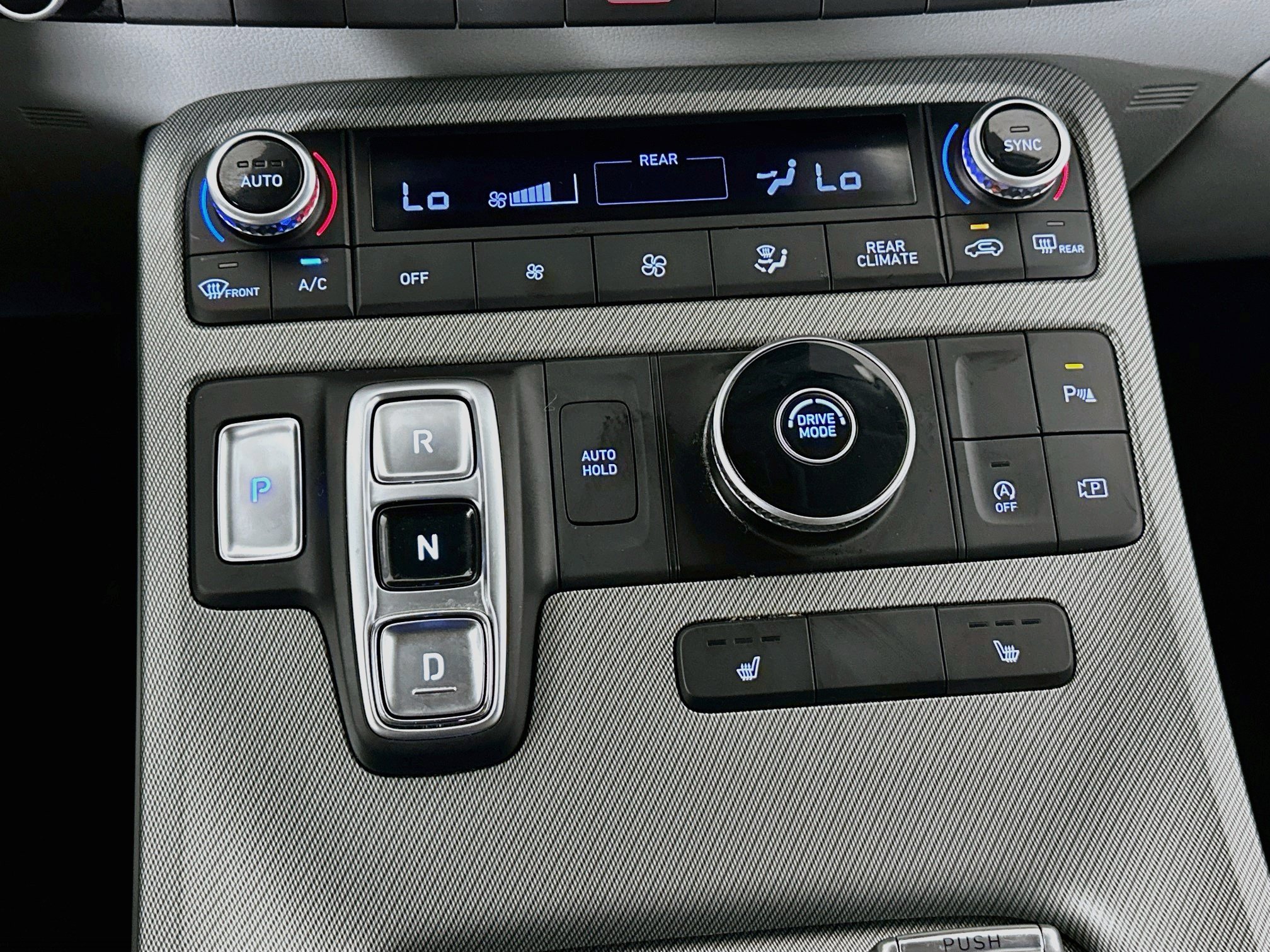 Used 2025 Hyundai Palisade SEL FWD image 25