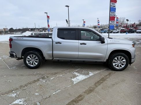 Used 2022 Chevrolet Silverado 1500 Custom image 6