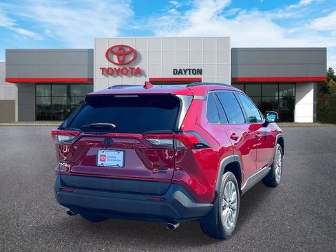 Used 2023 Toyota RAV4 XLE Premium AWD/4WD image 5