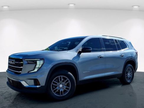 Used 2025 GMC Acadia Elevation FWD image 2