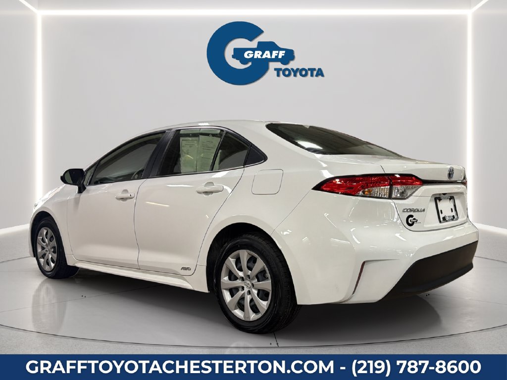 Used 2024 Toyota Corolla LE AWD/4WD image 10