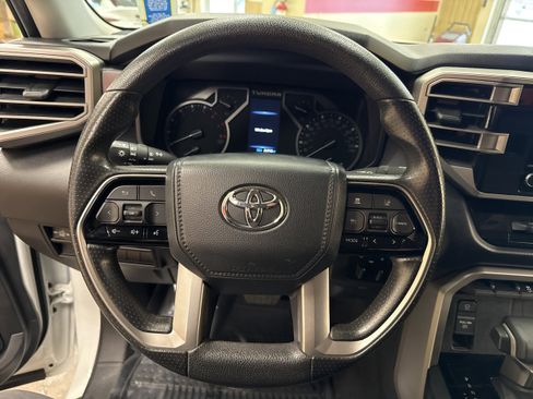 Used 2022 Toyota Tundra SR5 image 40