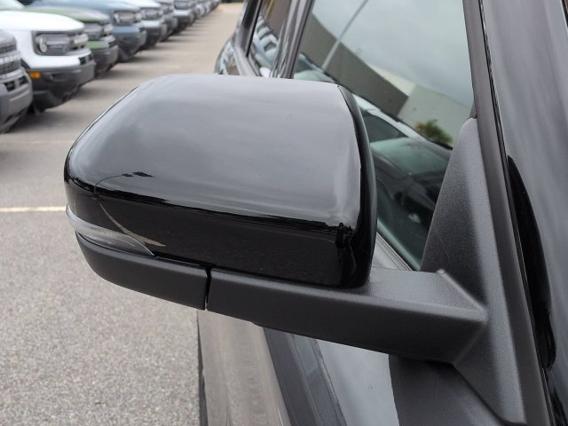 New 2026 Ford Explorer Active w/ Active Comfort Package RWD image 12