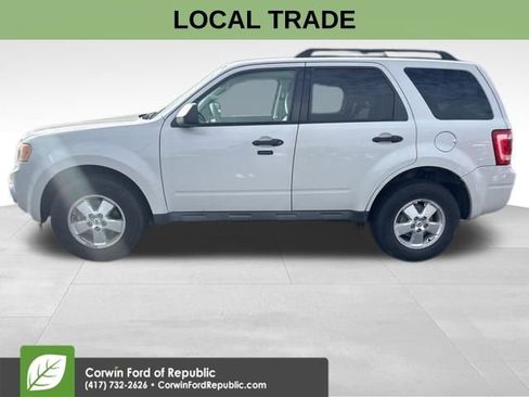 Used 2012 Ford Escape XLT image 4