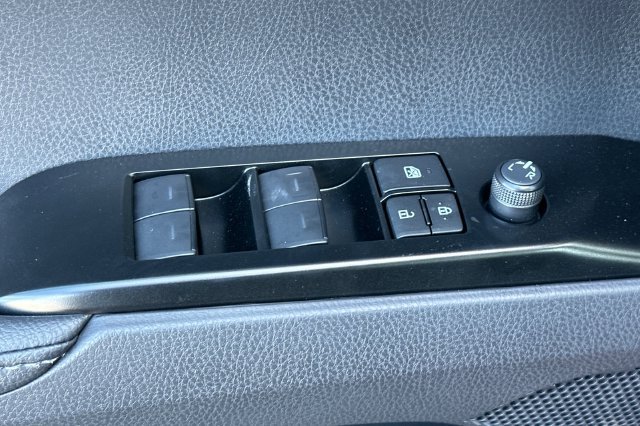 New 2026 Toyota Camry XSE FWD image 12