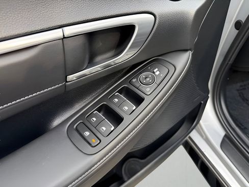 Used 2023 Hyundai Sonata Limited FWD image 24