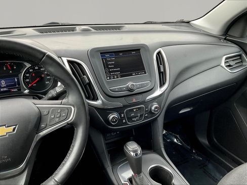 Used 2019 Chevrolet Equinox LT FWD image 9
