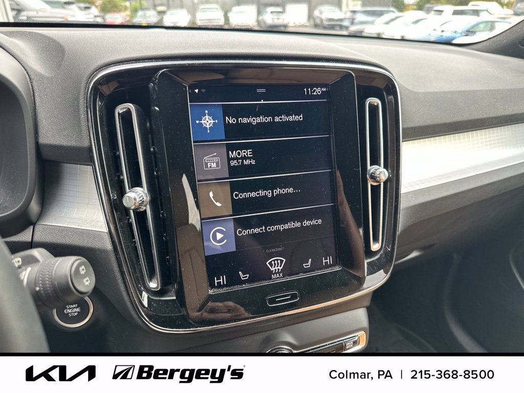 Used 2020 Volvo XC40 T5 Momentum w/ Protection Package AWD/4WD image 10