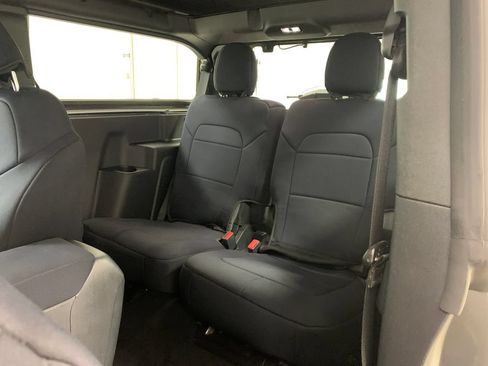Used 2022 Ford Bronco 2-Door AWD/4WD image 18
