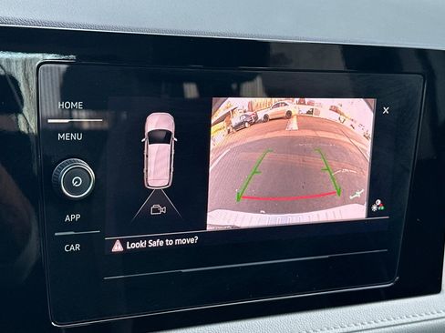 New 2026 Volkswagen Taos S image 17