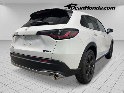 New 2027 Honda HR-V Sport image 5