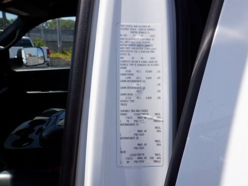 Used 2022 RAM 2500 Tradesman w/ Cold Weather Group image 13