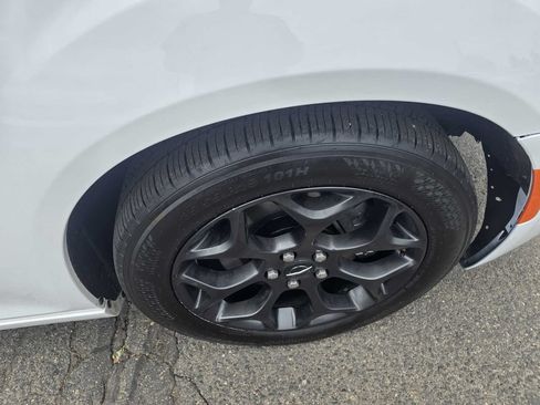 Used 2019 Chrysler 300 S w/ Safetytec Plus Group AWD/4WD image 39