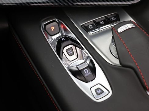 Used 2022 Chevrolet Corvette Stingray Premium Conv w/ Z51 Performance Package image 6