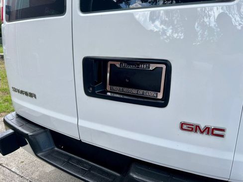 Used 2017 GMC Savana 2500 image 9
