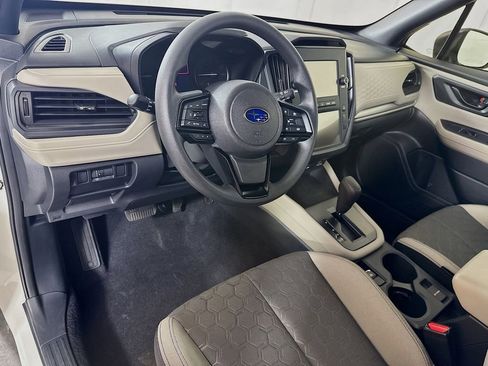 Used 2025 Subaru Forester image 9