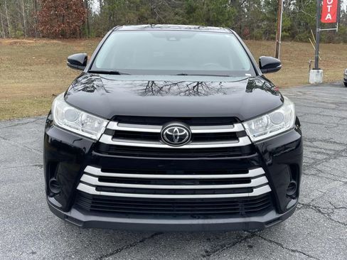 Used 2019 Toyota Highlander LE image 7