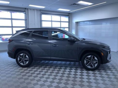 Used 2025 Hyundai Tucson SEL image 35