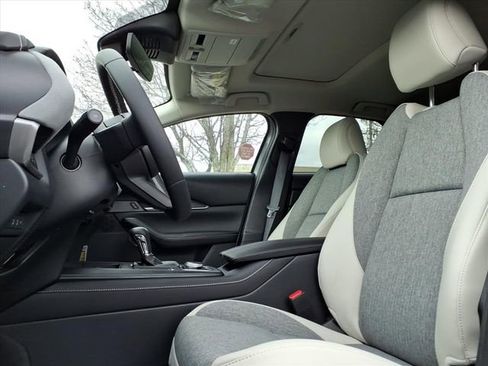 New 2026 MAZDA CX-30 AWD 2.5 S image 19