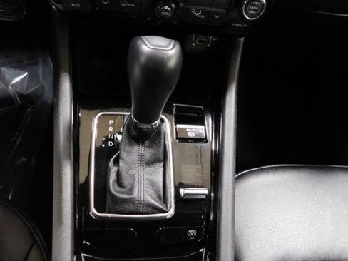 Used 2024 Jeep Compass Limited image 24