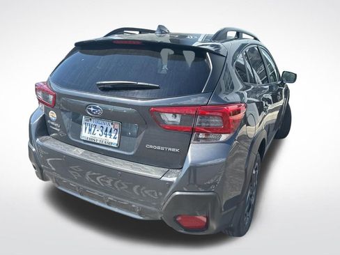 Used 2021 Subaru Crosstrek 2.5i Limited w/ Moonroof Package 2 AWD/4WD image 3