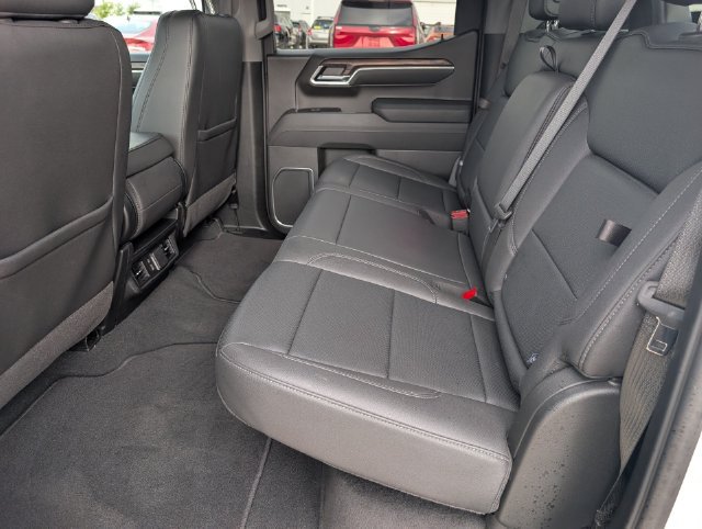 Used 2026 GMC Sierra 1500 SLT AWD/4WD image 25