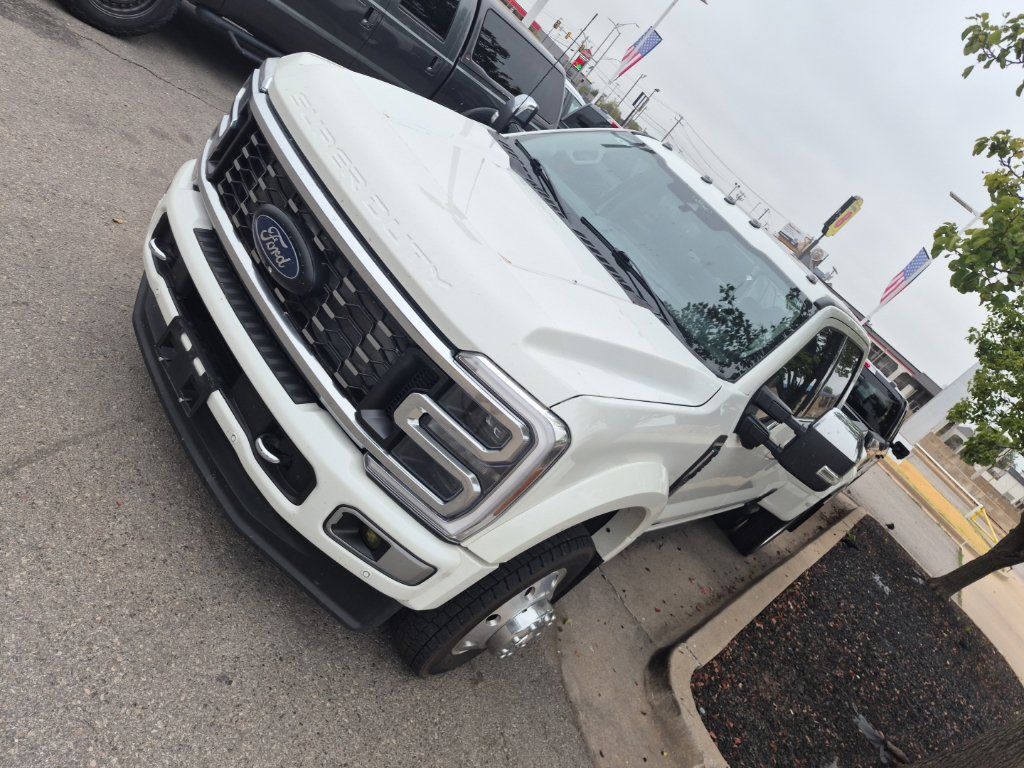 Used 2024 Ford F450 Limited AWD/4WD image 3