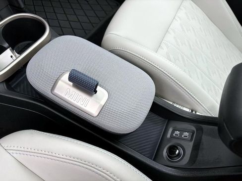 Certified 2025 MINI Cooper S image 24