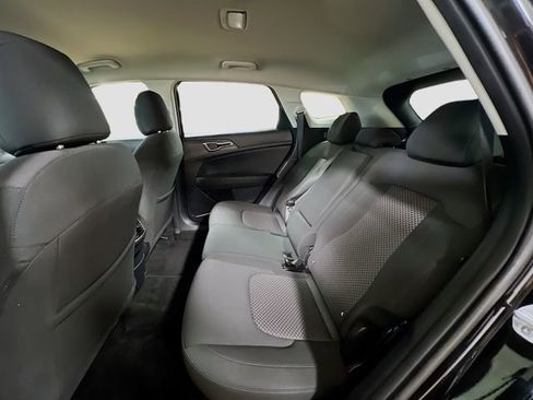 Certified 2024 Kia Sportage LX image 22
