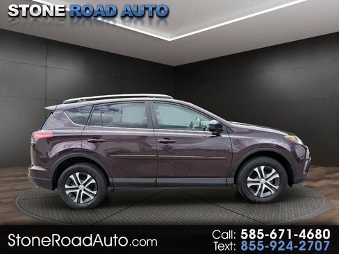 Used 2016 Toyota RAV4 LE AWD/4WD image 1