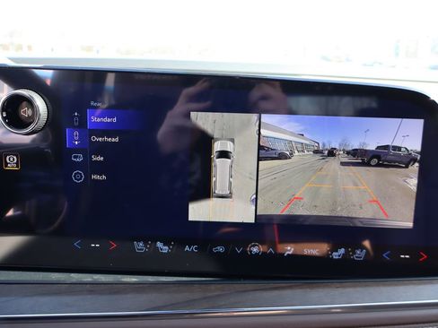 New 2026 Chevrolet Suburban High Country image 21