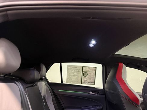 Used 2022 Volkswagen GTI Autobahn image 16