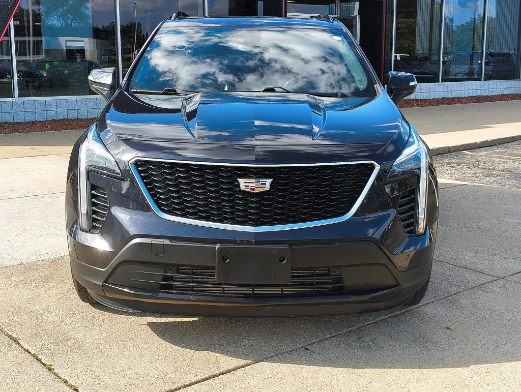 Used 2023 Cadillac XT4 Sport w/ Sun And Sound Package AWD/4WD image 15