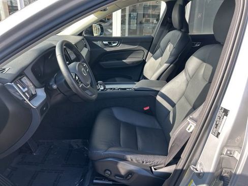 Certified 2025 Volvo XC60 B5 Plus image 17
