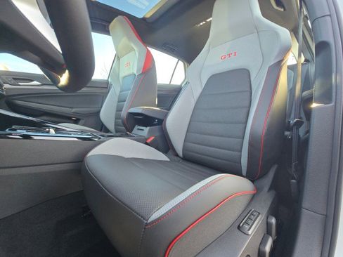 New 2026 Volkswagen GTI SE image 22